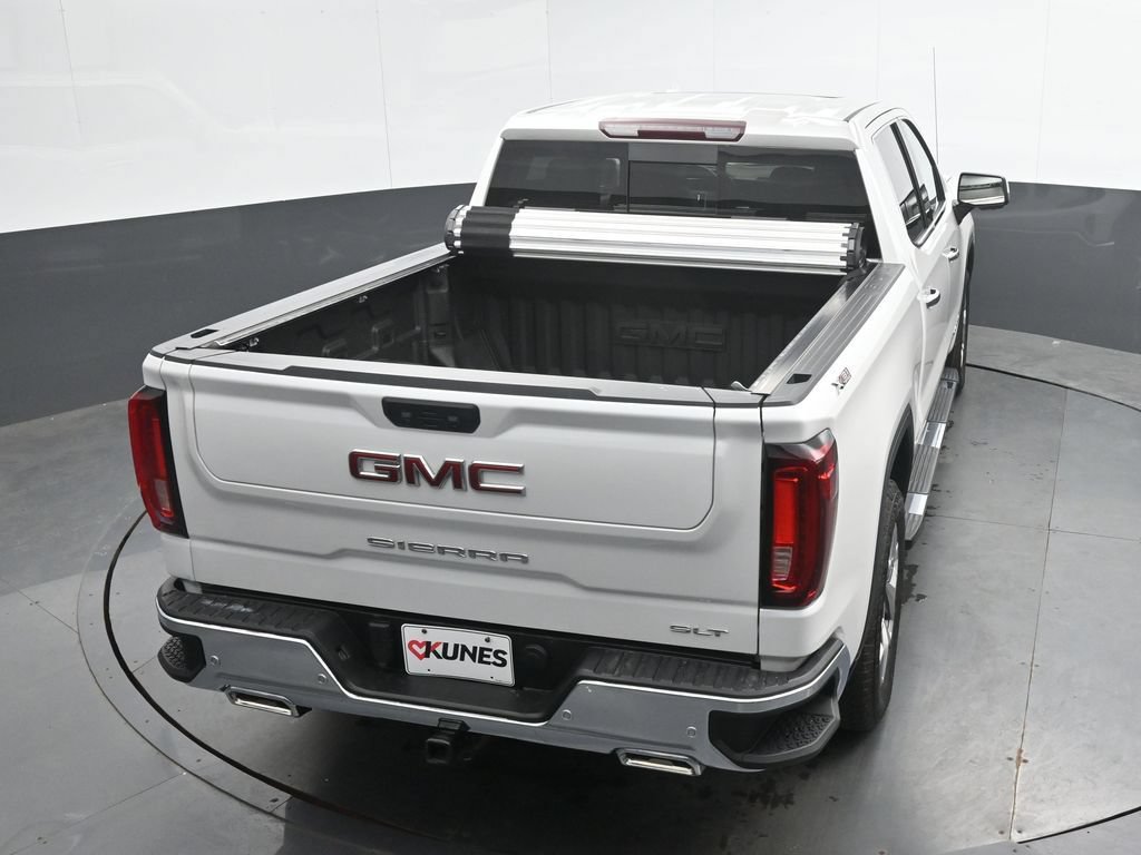 Used 2022 GMC Sierra 1500 SLT w/ SLT Premium Plus Package AWD/4WD image 30
