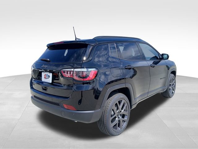 New 2026 Jeep Compass Limited image 5