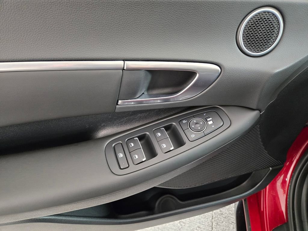 Used 2023 Hyundai Sonata SEL FWD image 24
