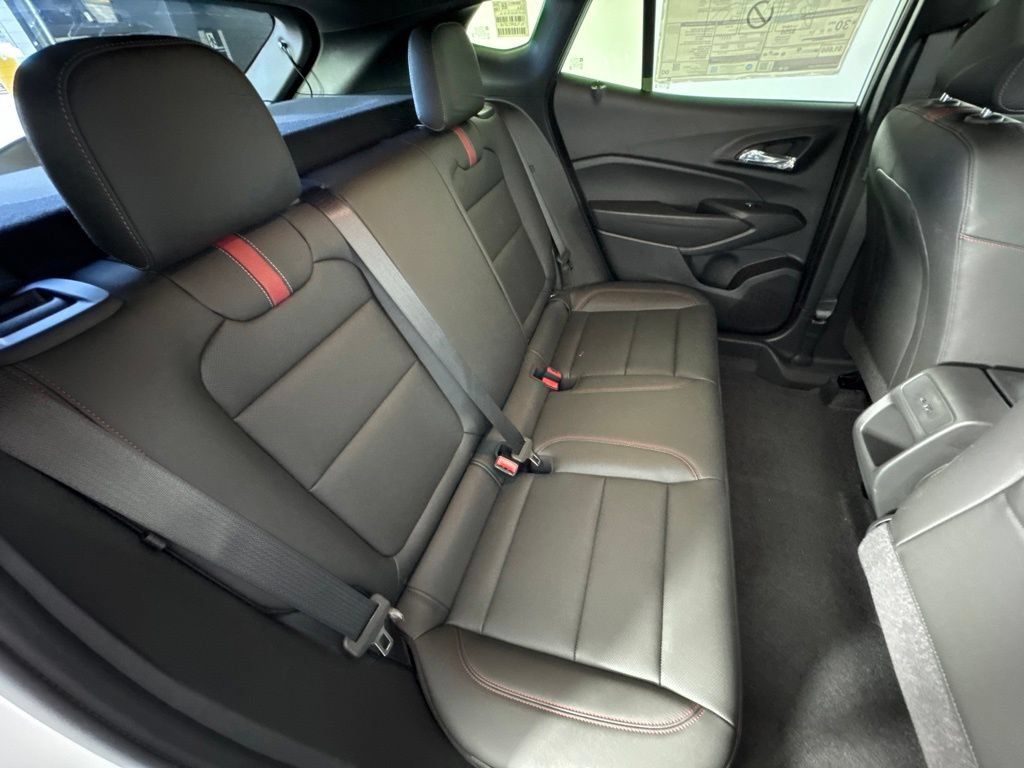 New 2026 Chevrolet Trax RS w/ Driver Confidence Package FWD image 32