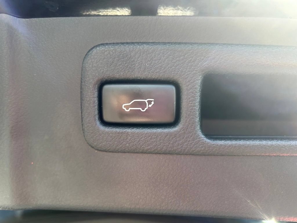 Used 2017 Lexus NX 200t AWD w/ Premium Package image 19