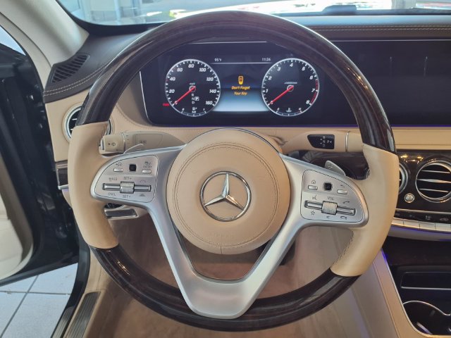Used 2020 Mercedes-Benz S 560 Sedan image 8