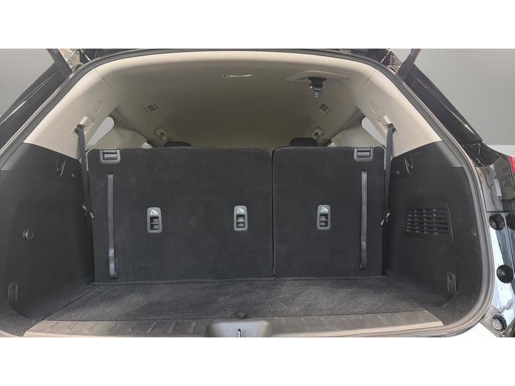 Certified 2025 Nissan Pathfinder SL image 16