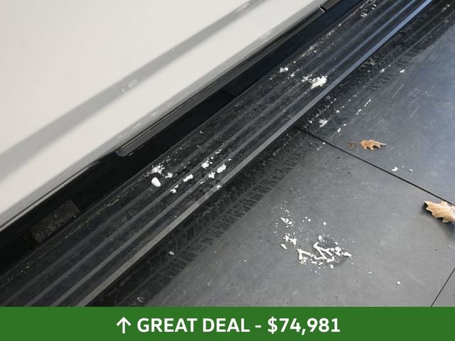 Used 2023 Cadillac Escalade ESV Sport Platinum image 17