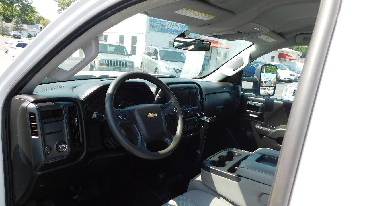 Used 2018 Chevrolet Silverado 2500 W/T image 36
