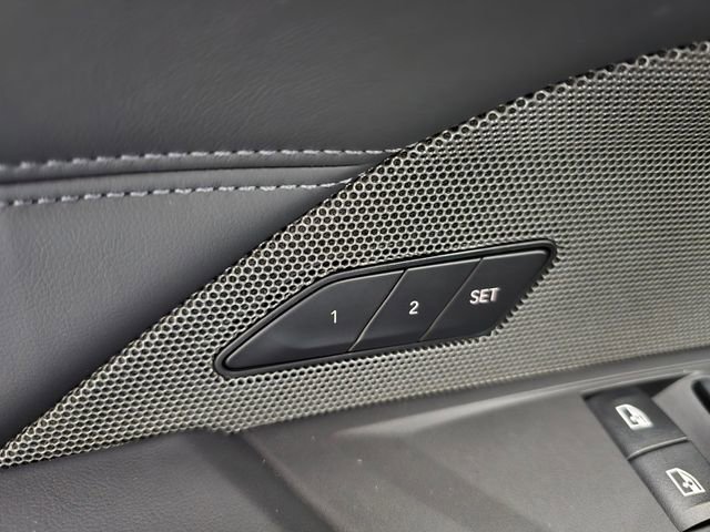 Used 2022 BMW M4 xDrive Competition w/ Executive Package image 24