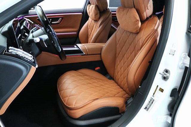 Used 2024 Mercedes-Benz S 580e 4MATIC Sedan image 18
