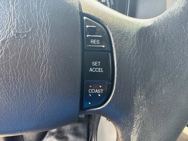 Used 2017 Ford E-350 and Econoline 350 Super Duty image 27