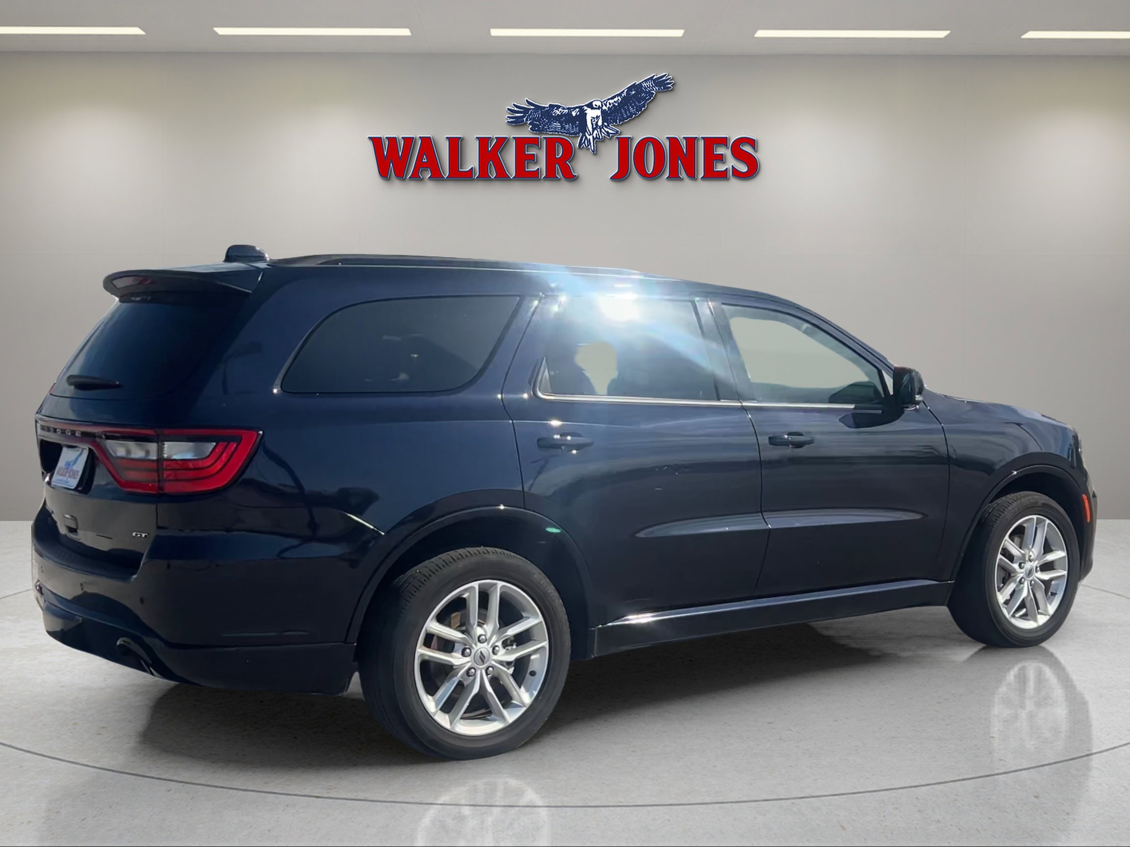 Used 2024 Dodge Durango GT AWD/4WD image 3