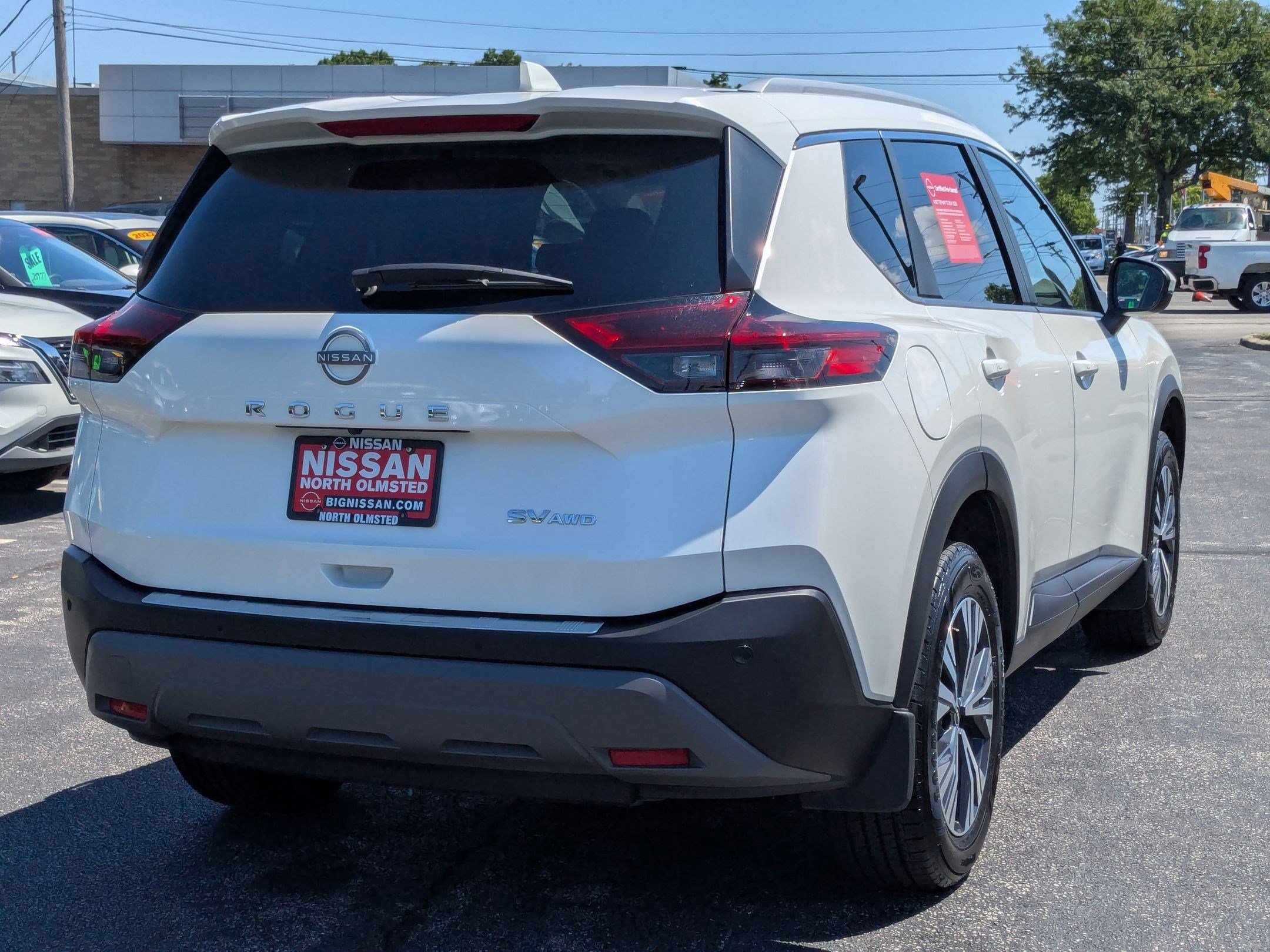 Certified 2022 Nissan Rogue SV w/ SV Premium Package image 5