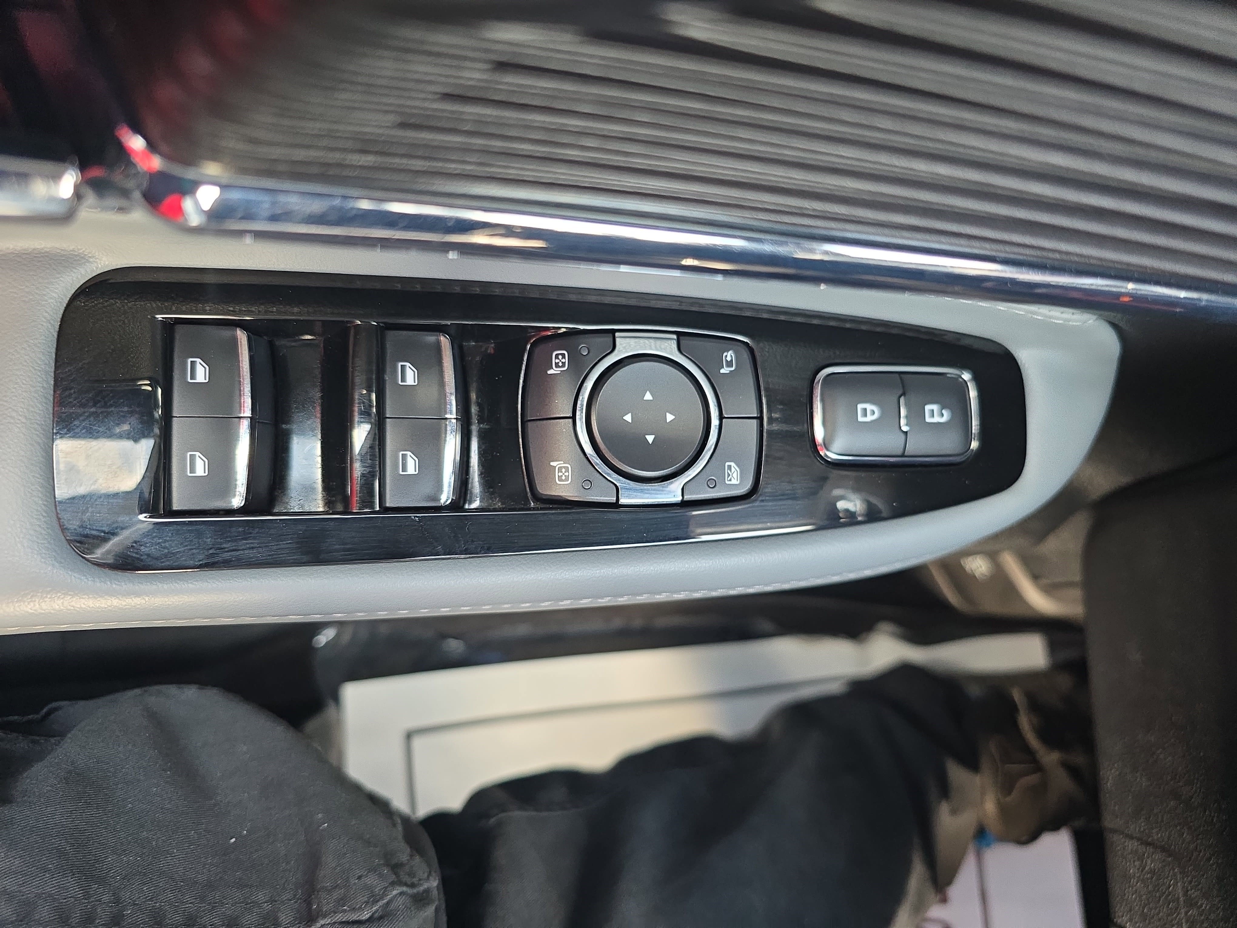 Certified 2022 Lincoln Corsair Reserve w/ Equipment Group 201A image 27