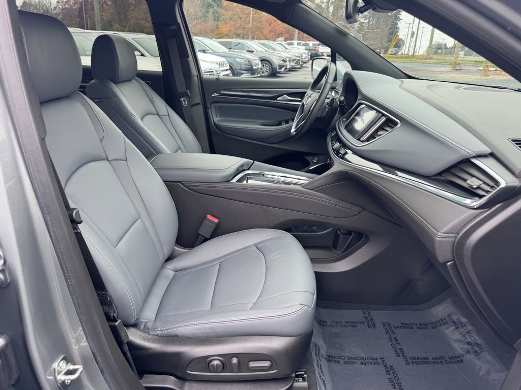 Used 2023 Buick Enclave Essence w/ Sport Touring Edition image 23