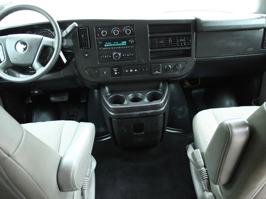 Used 2019 Chevrolet Express 3500 LT w/ LT Preferred Equipment Group image 12