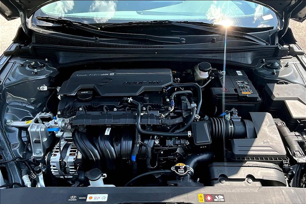 New 2025 Hyundai Elantra Sport image 10