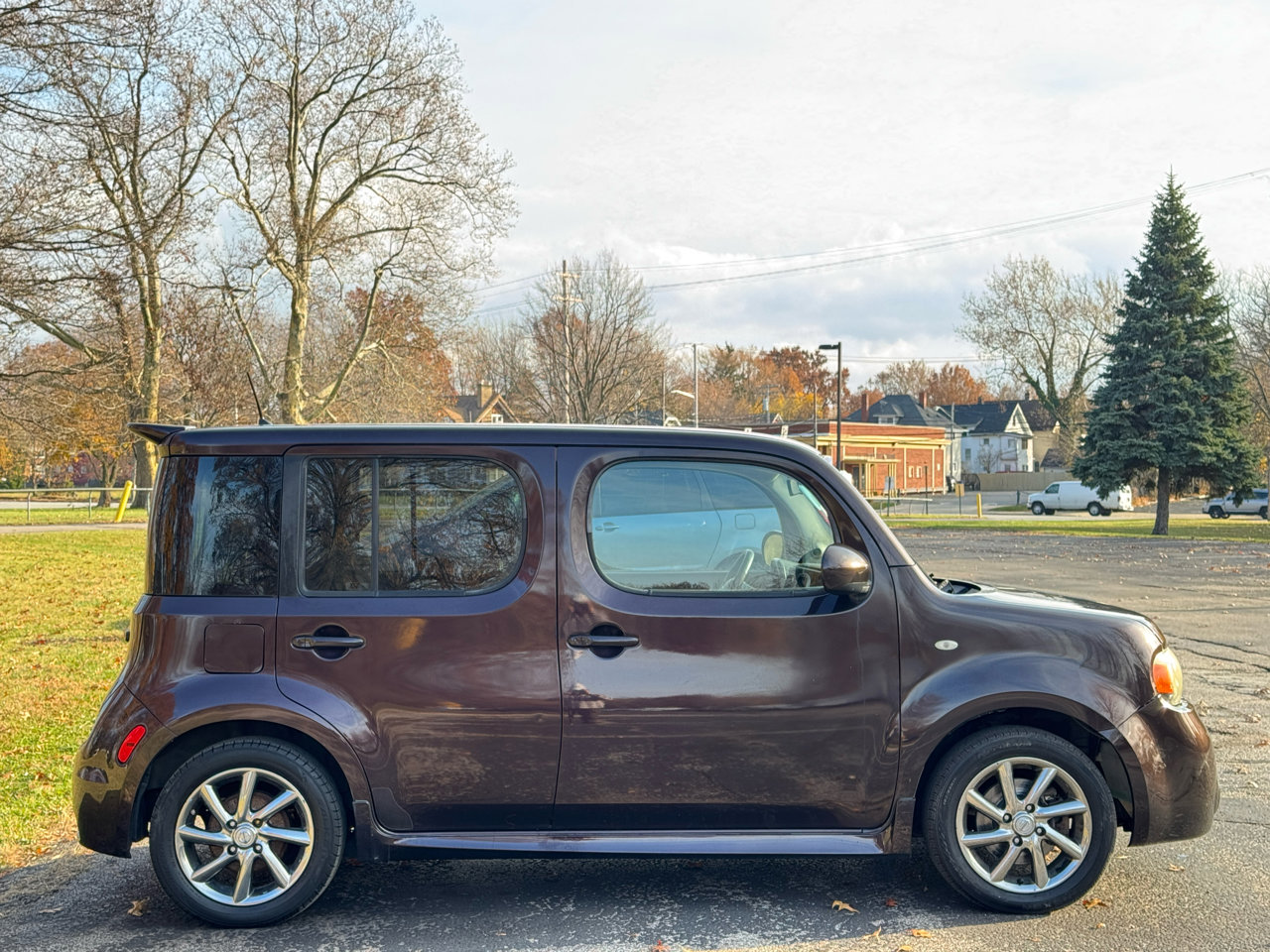 Used 2010 Nissan Cube 1.8 S Krom Edition w/ Interior Designer Pkg image 9