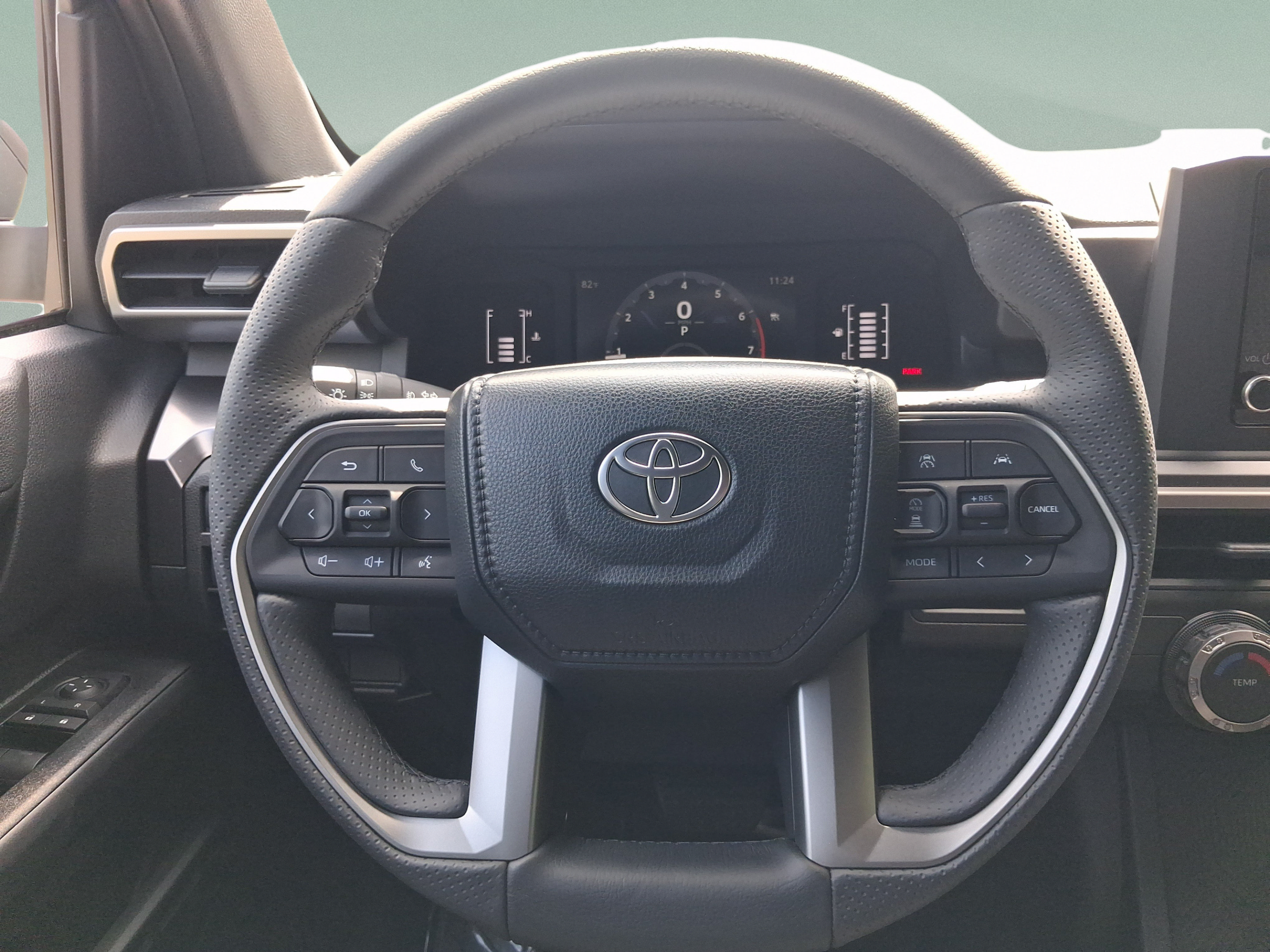 Used 2026 Toyota 4Runner SR5 AWD/4WD image 17