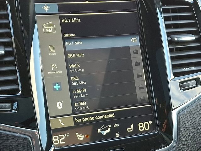 Used 2016 Volvo XC90 T6 Momentum w/ Momentum Plus Package image 22