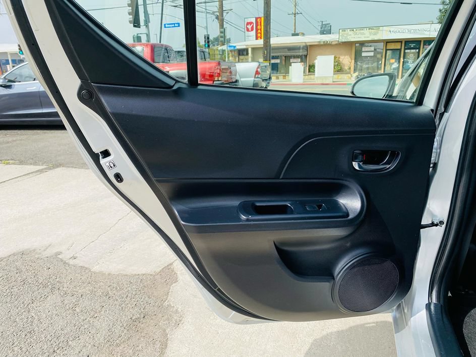 Used 2015 Toyota Prius C One FWD image 28