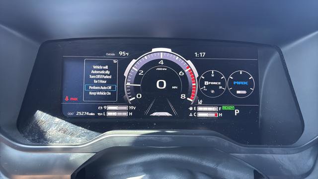 Used 2023 Toyota Tundra Platinum AWD/4WD image 11