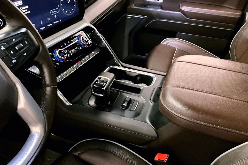 Used 2024 GMC Sierra 1500 Denali w/ Technology Package AWD/4WD image 19