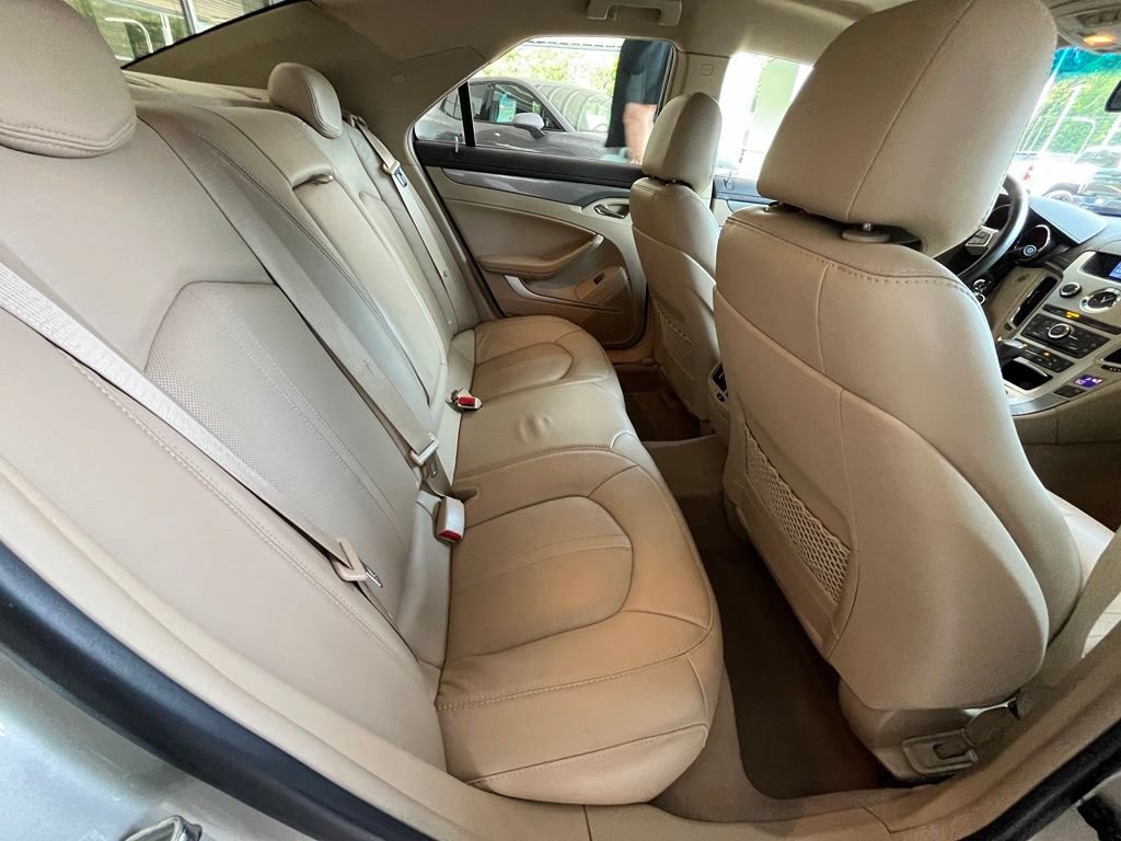 Used 2013 Cadillac CTS Luxury RWD image 16
