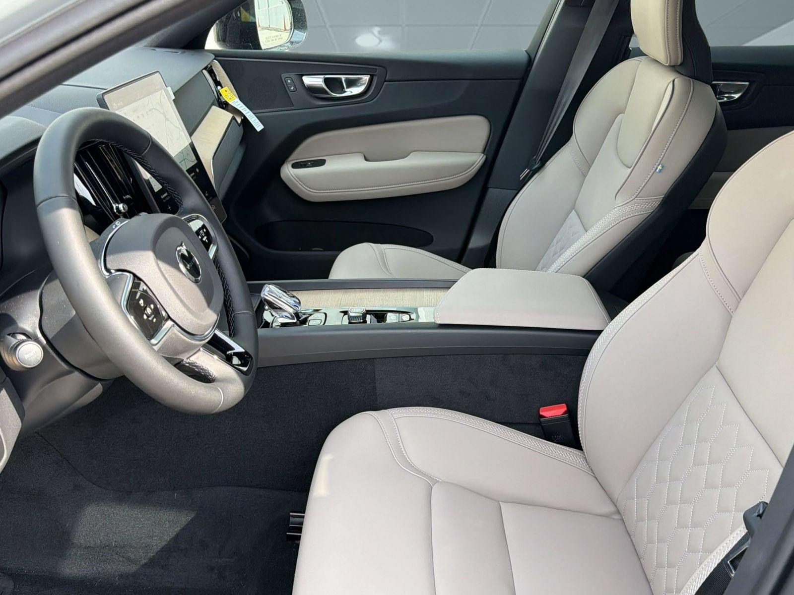 New 2026 Volvo XC60 T8 Core w/ Climate Package AWD/4WD image 5