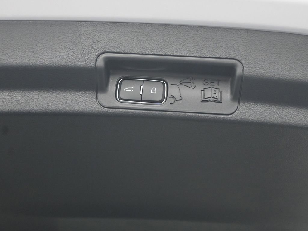 New 2026 Ford Explorer ST-Line image 24