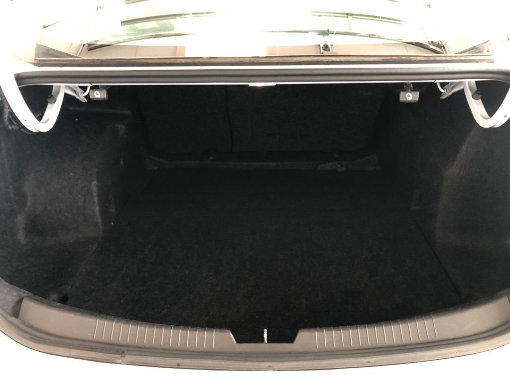 Used 2024 Chevrolet Malibu LT FWD image 7