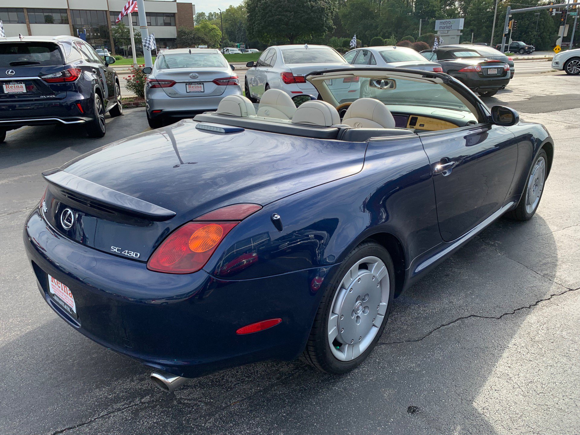 Used 2002 Lexus SC 430 Convertible RWD image 10