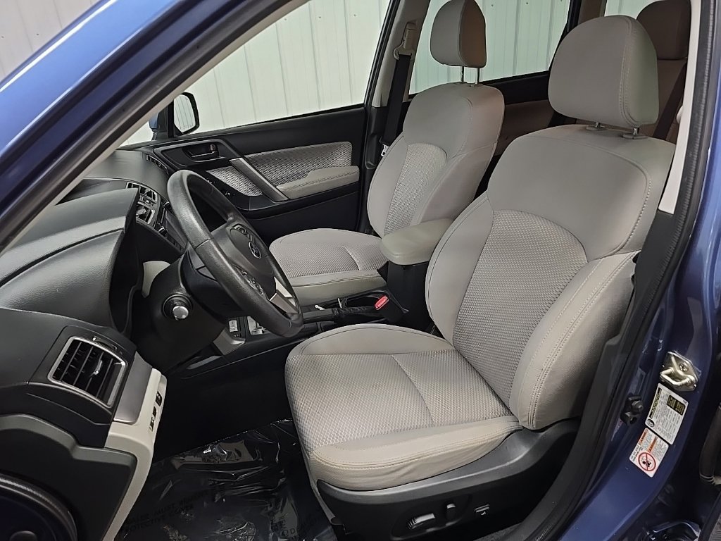 Used 2017 Subaru Forester 2.5i Premium w/ All-Weather Package AWD/4WD image 33