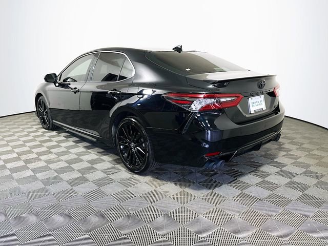 Certified 2022 Toyota Camry XSE FWD image 6