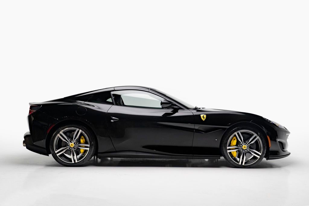 Used 2019 Ferrari Portofino image 6