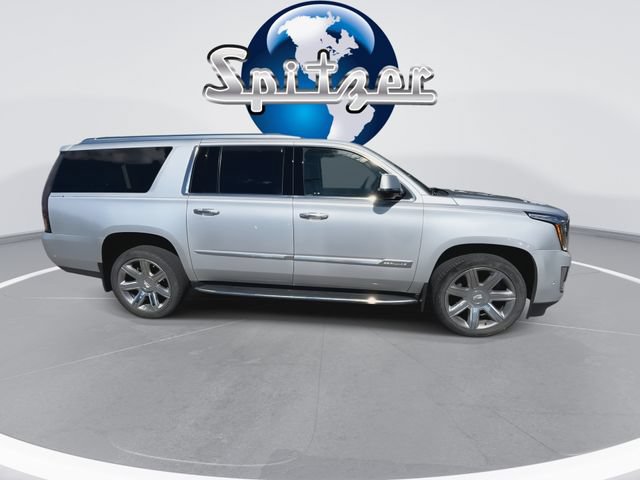 Used 2020 Cadillac Escalade ESV Luxury AWD/4WD image 9