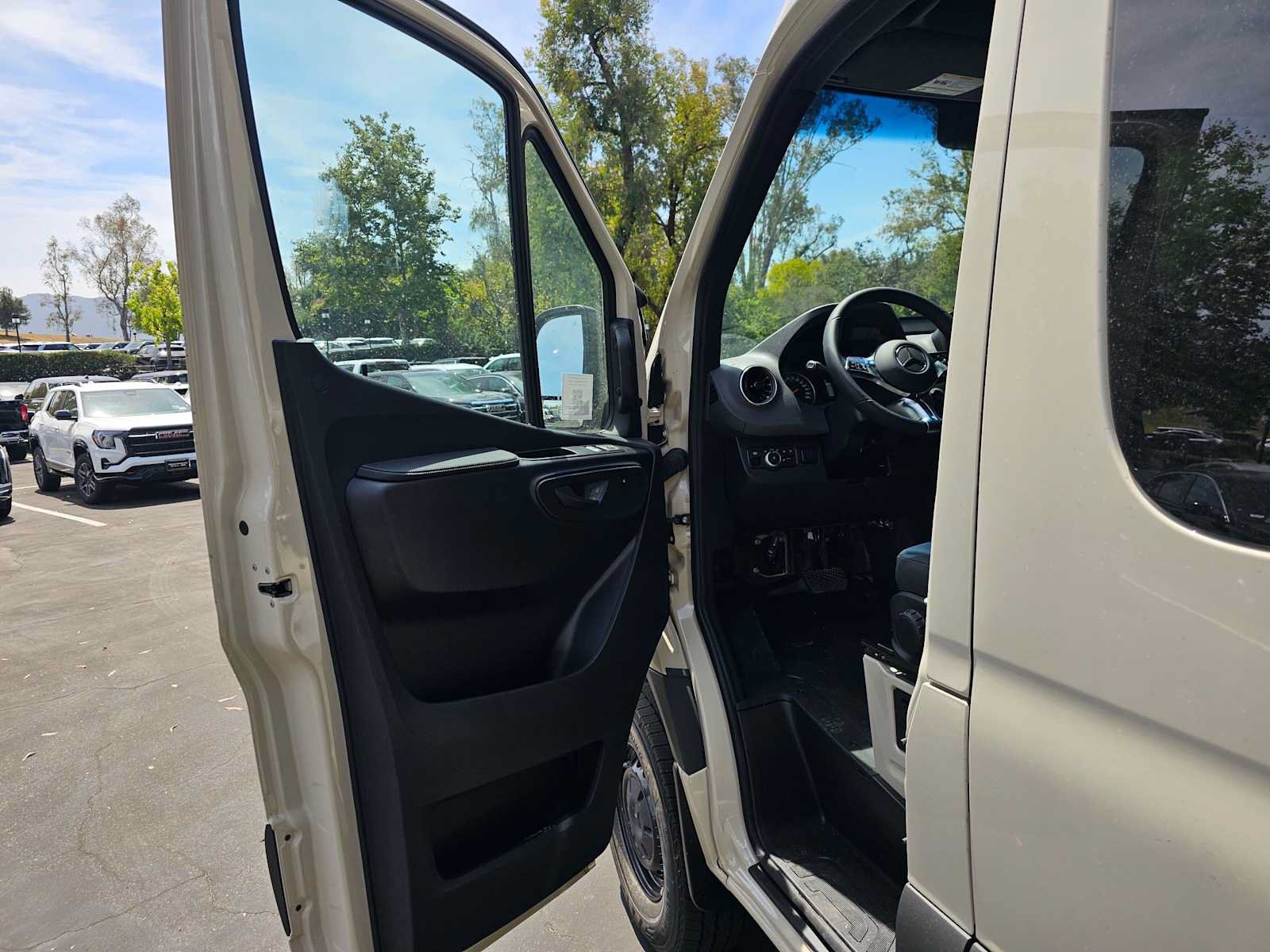 New 2026 Mercedes-Benz Sprinter 2500 image 20
