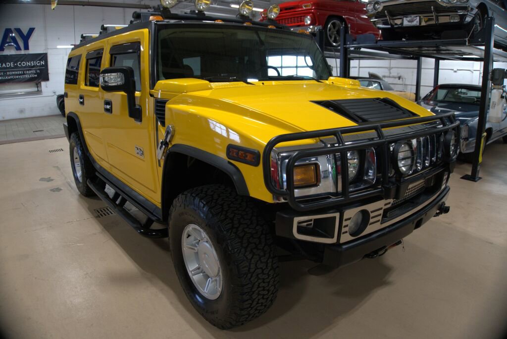 Used 2003 HUMMER H2 w/ Preferred Equipment Group image 9