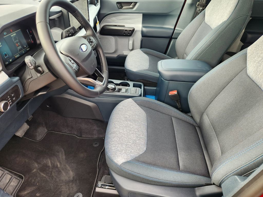 New 2026 Ford Maverick XLT w/ XLT Luxury Package image 9