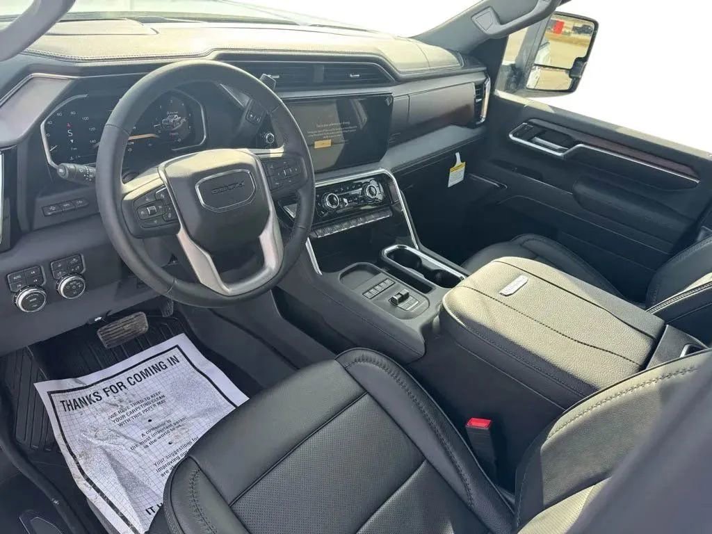 New 2026 GMC Sierra 2500 Denali w/ Technology Package AWD/4WD image 13