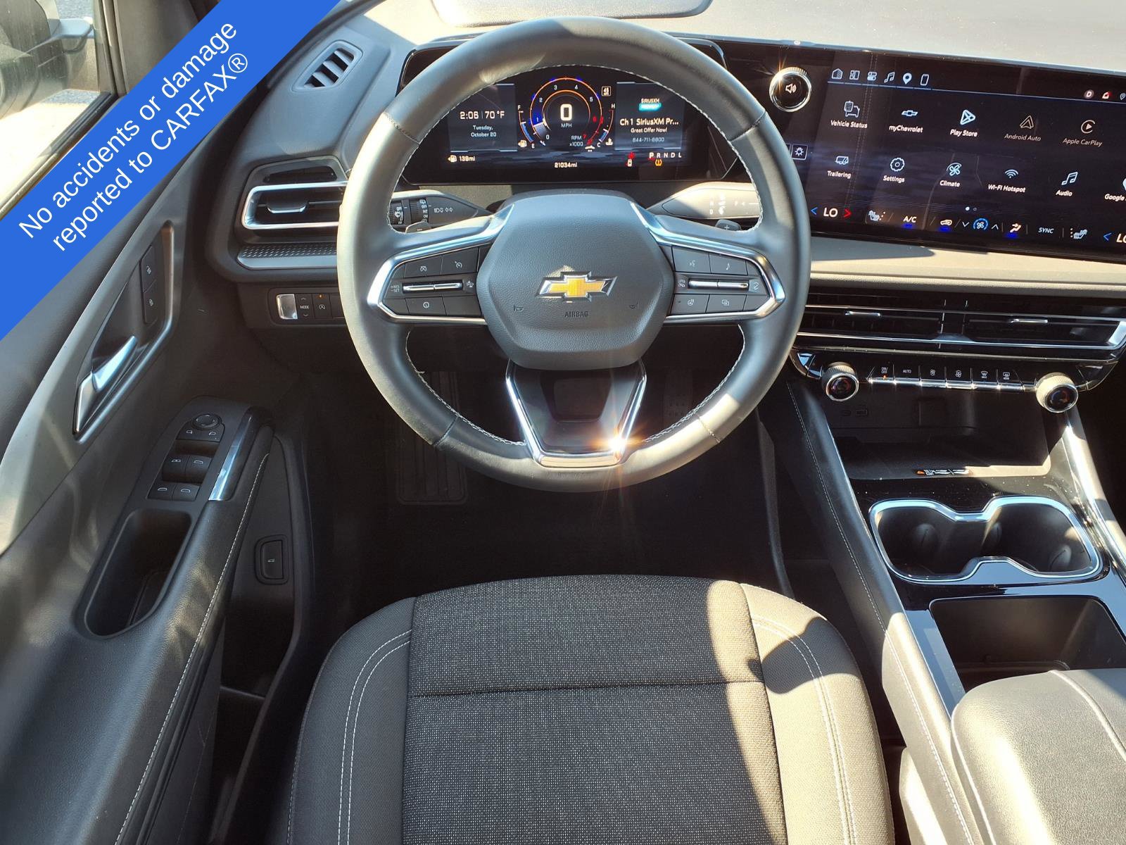 Used 2026 Chevrolet Traverse LT FWD image 13