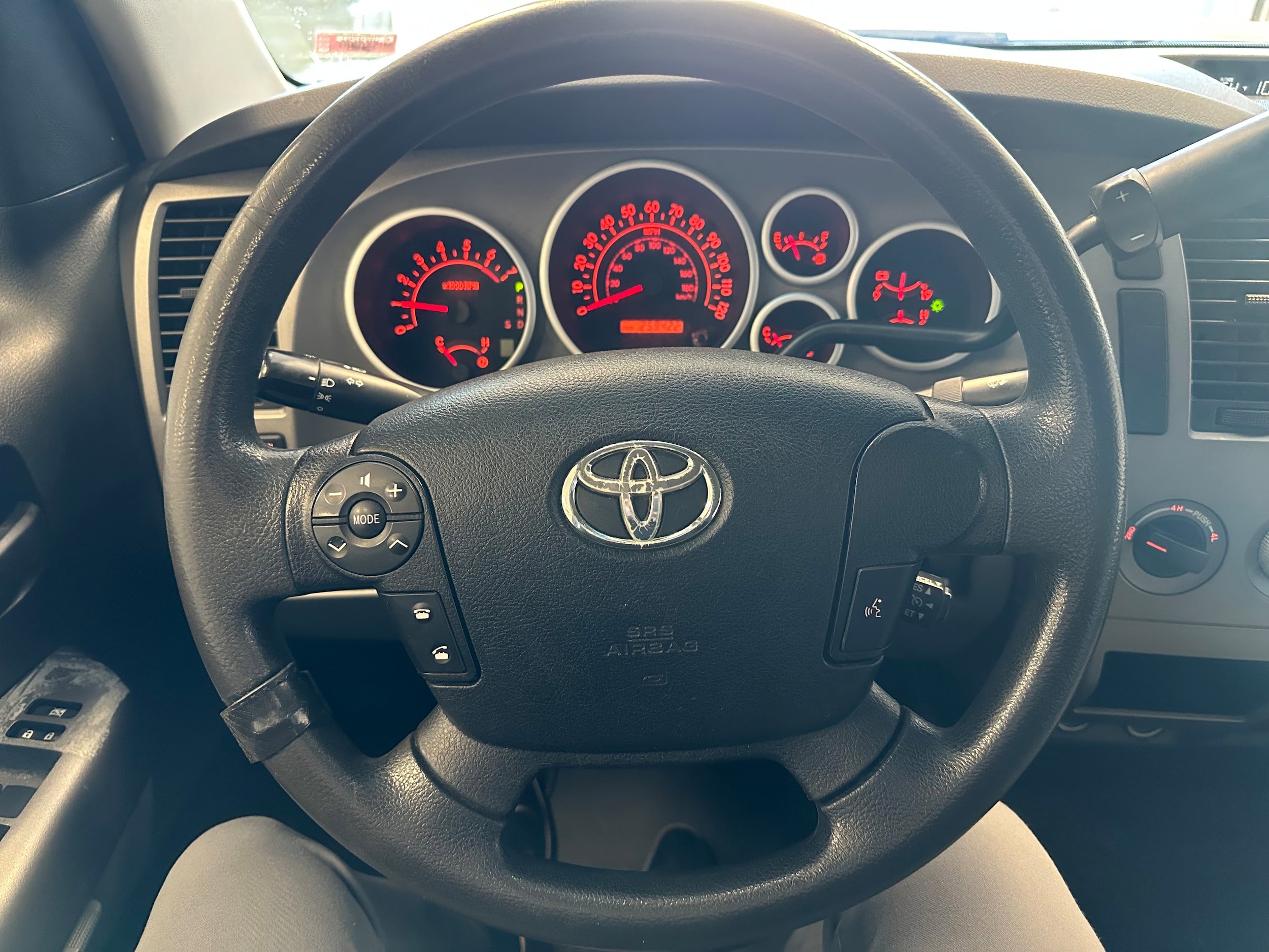 Used 2012 Toyota Tundra 4x4 CrewMax w/ Tow Pkg image 18