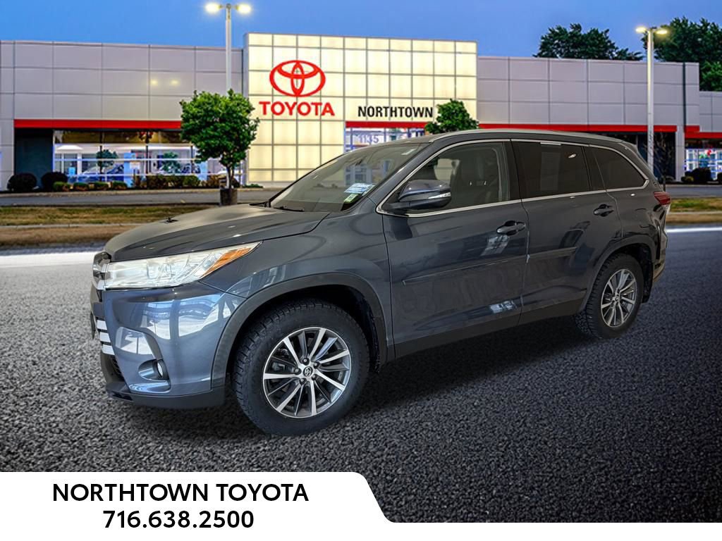 Used 2019 Toyota Highlander XLE w/ Protection Package #3 AWD/4WD image 1