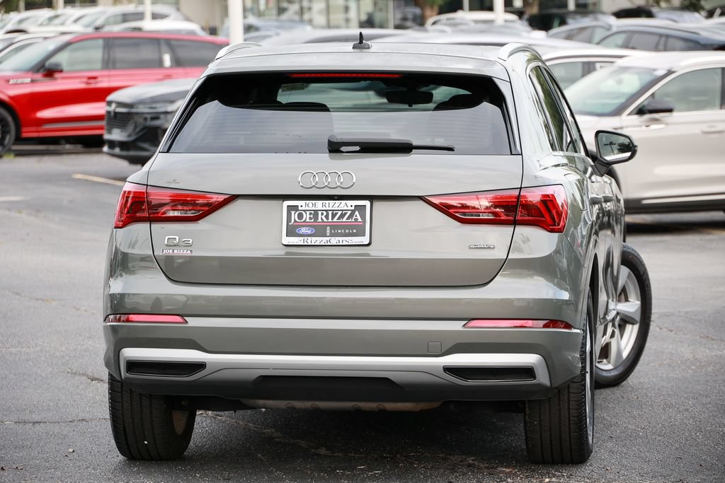 Used 2019 Audi Q3 2.0T Premium AWD/4WD image 19
