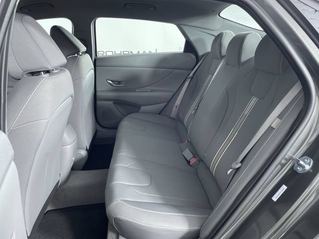 New 2026 Hyundai Elantra Sport FWD image 20