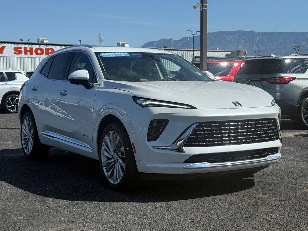 Certified 2024 Buick Envision Avenir image 1
