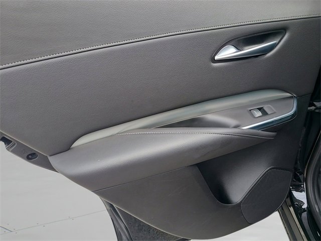 Used 2023 Cadillac XT4 Premium Luxury image 19