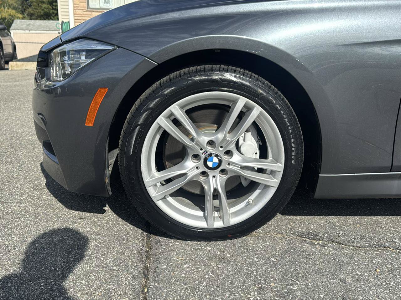 Used 2017 BMW 340i xDrive Sedan AWD/4WD image 16