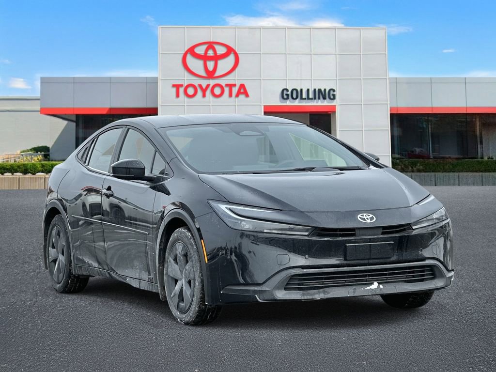 Used 2025 Toyota Prius LE image 7