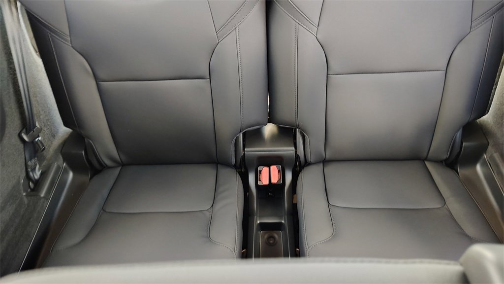 New 2026 Volvo XC90 B6 Plus image 33