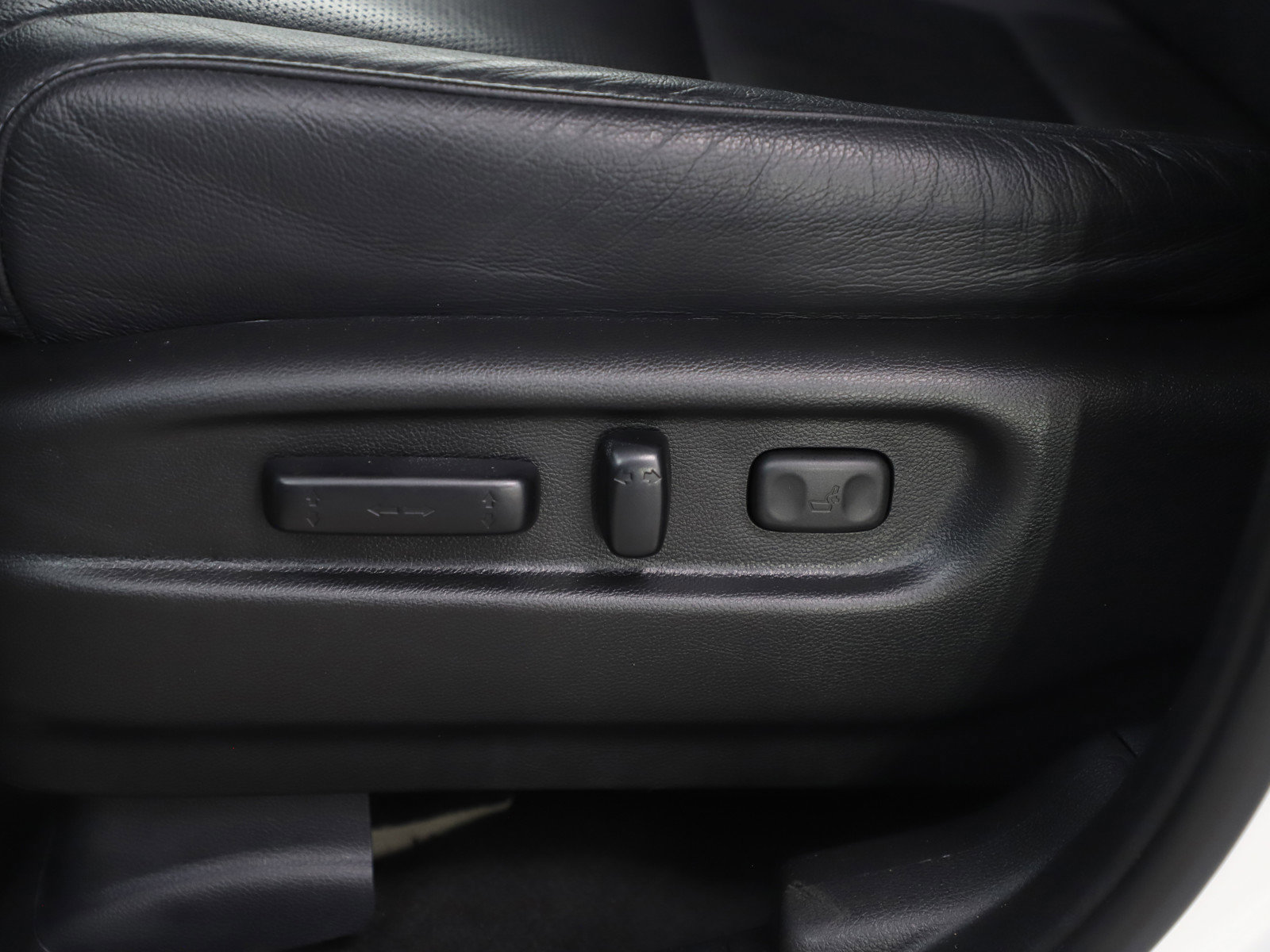 Used 2024 Honda Passport EX-L image 29