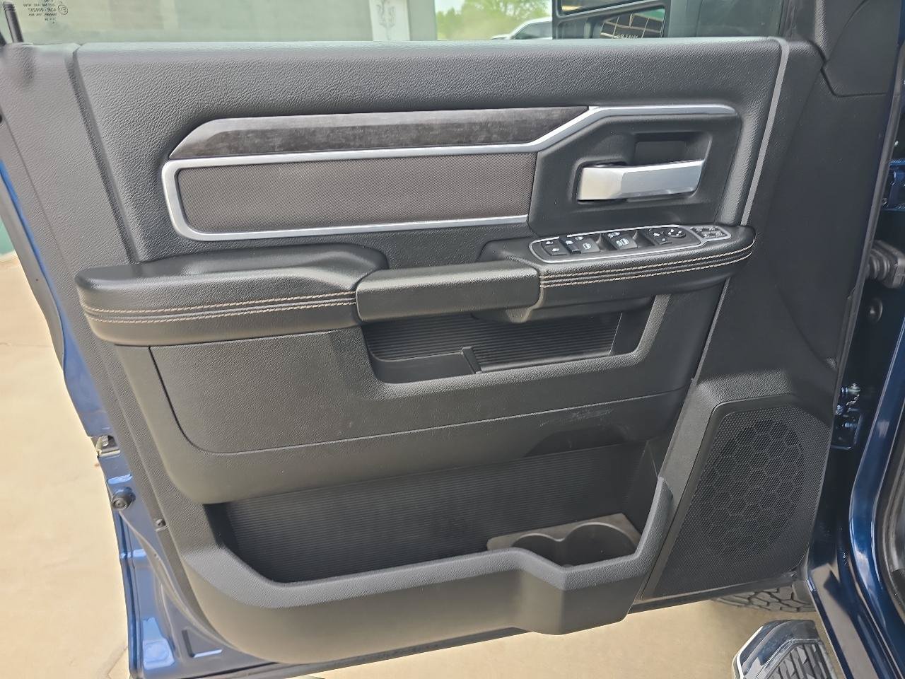 Used 2024 RAM 2500 Big Horn AWD/4WD image 17