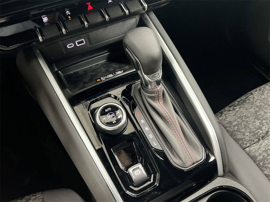 New 2026 Chevrolet Colorado Z71 image 17